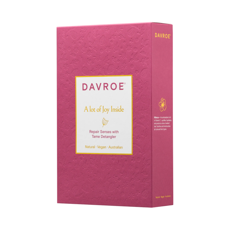 Coffret de Noël Davroe Repair Senses trio, vue de trois quarts