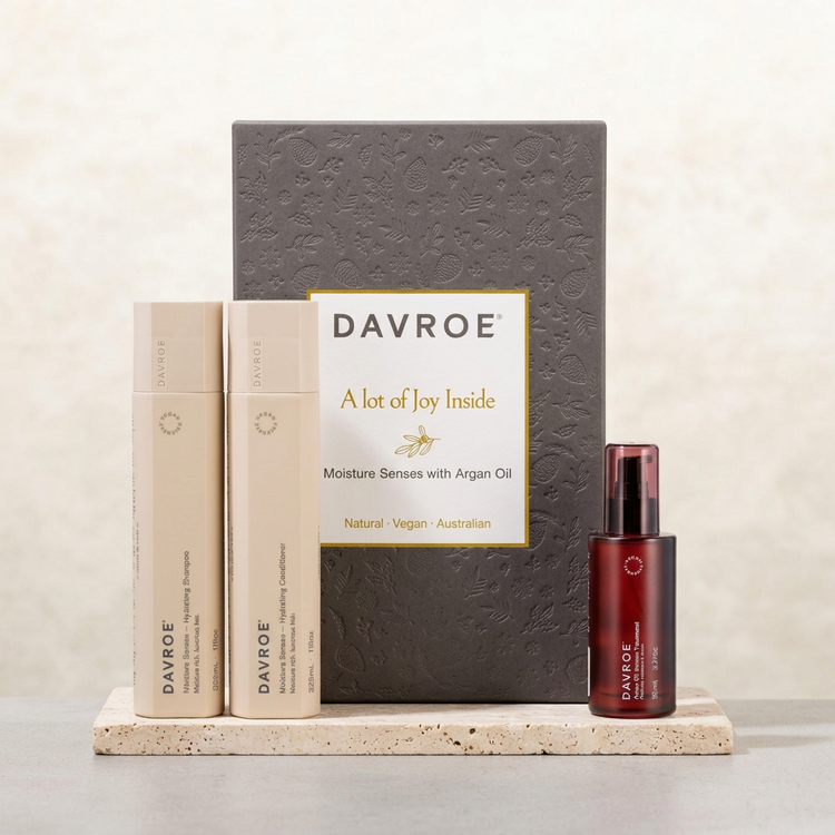 Coffret de Noël Davroe Moisture Senses et huile d'argan avec ses 3 soins